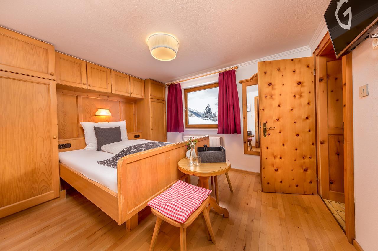 Haus Gollas Sankt Anton am Arlberg Exteriör bild