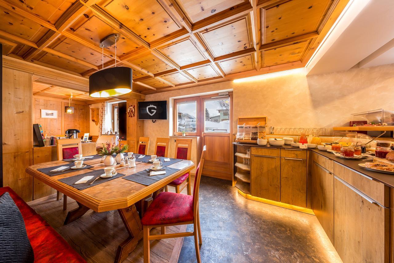 Haus Gollas Sankt Anton am Arlberg Exteriör bild